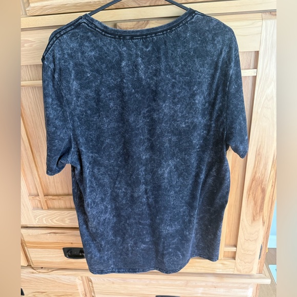 Betty Boop Graphic Tee Acid Wash Black Size L Roses Swallow Birds - Picture 3 of 6